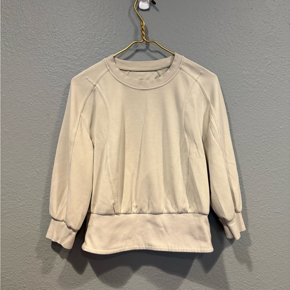 Lululemon Athletica Cream Long Sleeve Top